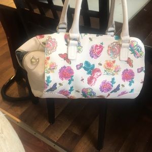 Betsy Johnson white and floral purse